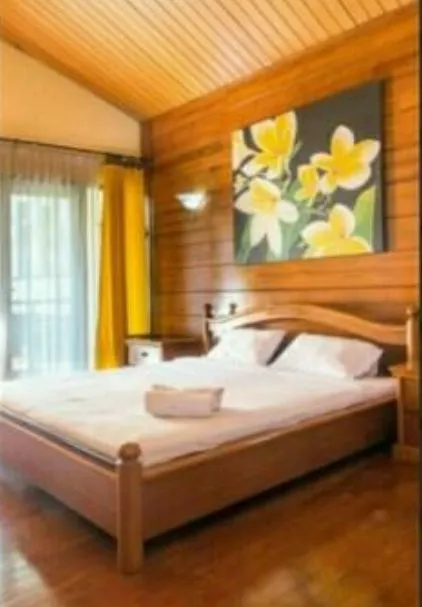 Villa CLUB BUNGA_Kota Batu - Gambar 2